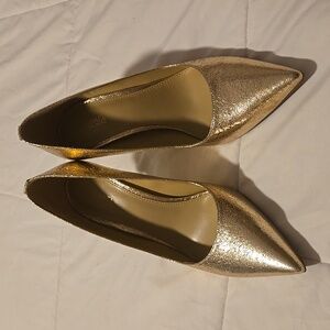Michael Kors Hold Heels